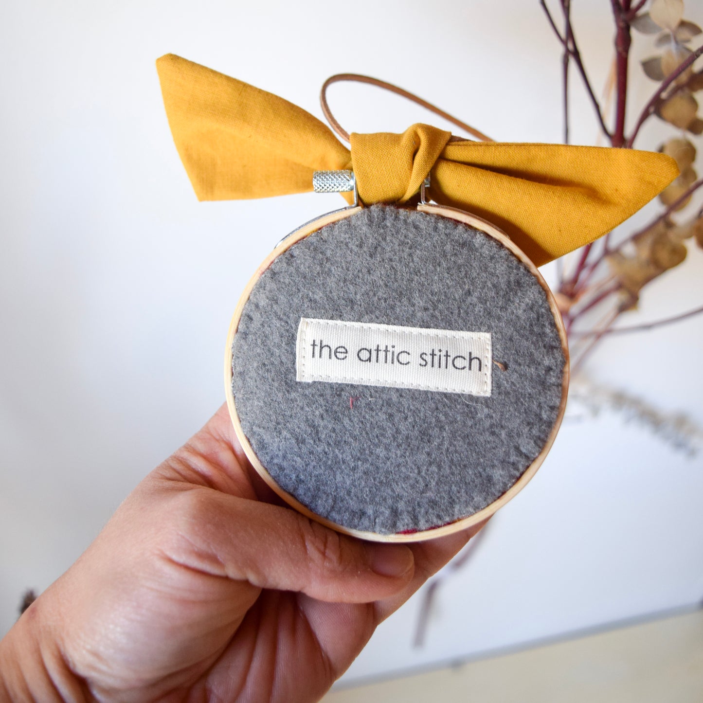 Holiday ornament 2023 - Glee