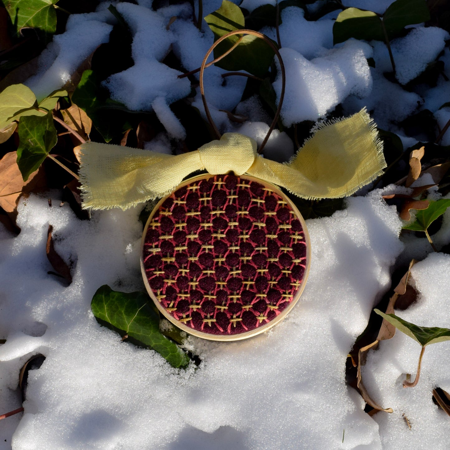 Sashiko Stitch Medallion | Plum