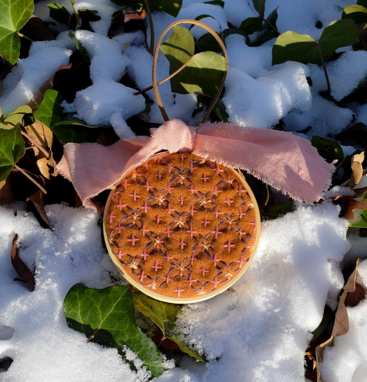 Sashiko Stitch Medallion | Sienna