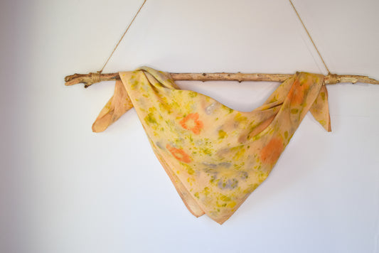 Flora printed bandanna - Cosmo